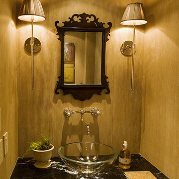 Wisconsin Ave. | handsome pied-a-terre
