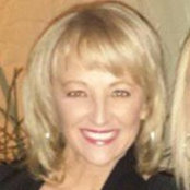 Lori Riekes foto