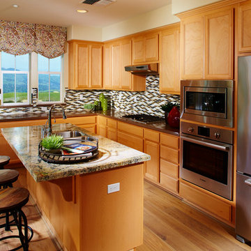 SummerHill Homes: Mission Place Residence 3 Kitchen