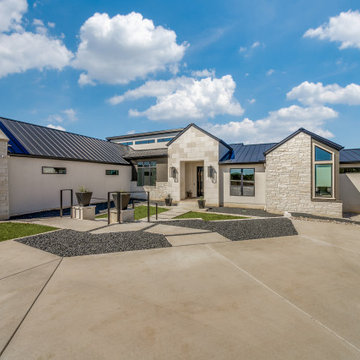 Modern european: 3,830 ft², 4 BR/3 BA/1 ST