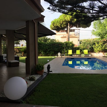 Paisajimo piscina con microcemento