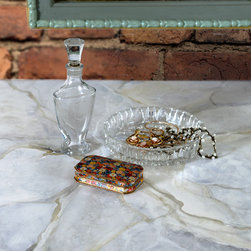 Deep Well Vanity - Home Decor