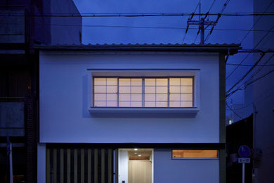 京都にあるおしゃれな家の外観の写真