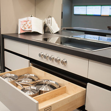 Modern Kitchen OakWood Design Centre