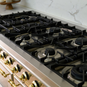 Traditional Mapesbury Handleless Kitchen - Epping