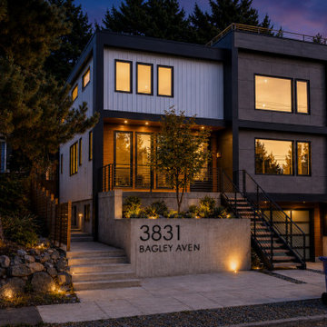 Modern Seattle Home with Rooftop City Views
