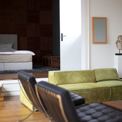 Popular DIRROR locations in homes - Home Electronics