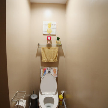 Bathroom in Sylmar