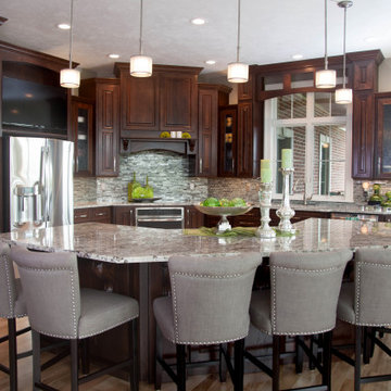 Traditional 1 1/2 Story Plan #59016
