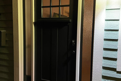 Entryway photo in Portland