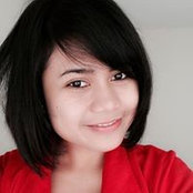 Fifi Suryas foto