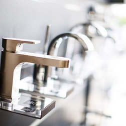 DXV Bath Features - Bathroom Sink Faucets
