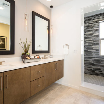Warmington Residential: Canopy at Esencia - Plan 1 Master Bathroom