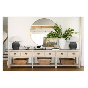 Oversized Entryway