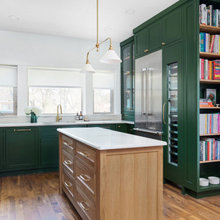 Manor Kitchen