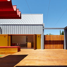 Houzz Tour: A House That Pops With Simple Forms and Crayon Colour