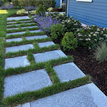 Cape style home front yard