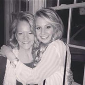 Julie Memmer's photo
