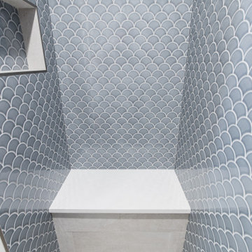 Nautical Themed Bath with a Steam Shower