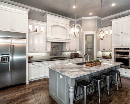 Traditional Kitchen  Design Ideas  Remodel Pictures Houzz 