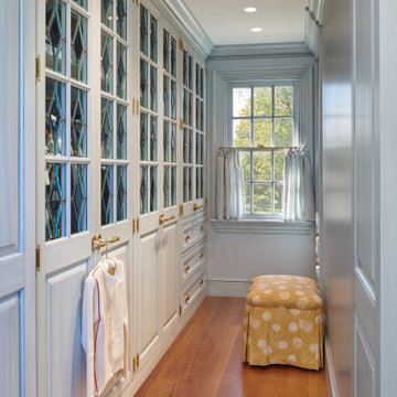 Traditional Closet