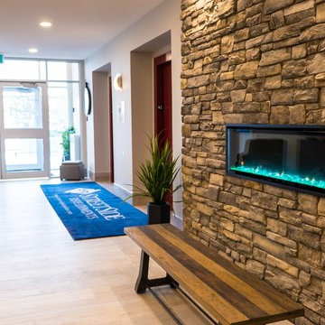 2017 Attached Homes – Mid-to High-rise Condo/Apartment under 1,000 sq. ft. - Str
