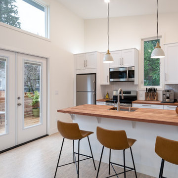 Eco-friendly backyard cottage for Houzz TV