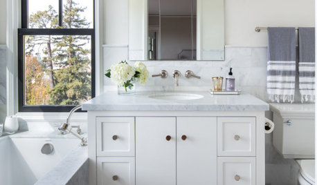 Bathroom of the Week: Small but Mighty in 60 Square Feet