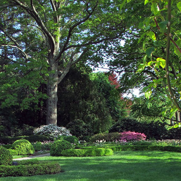 Strolling Garden
