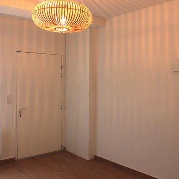 aménagement d'un garage avec chambre et salle de bain