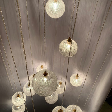 CONTEMPORARY-INTERIOR-DESIGN-LIGHTING, MODERN-BLOWN -GLASS-CHANDELIER