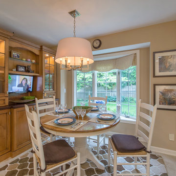 Traditional Kitchen Cabinets with a Homey Ambiance
