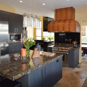 Bloomfield Hills Modern Kitchen