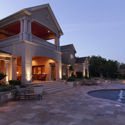 Quantum Windows & Doors - Seaux Pierce Architecture - Windows And Doors