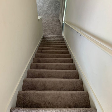 LVP / Luxury Vinyl Plank (+Stairs)