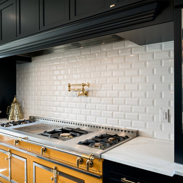 Peninsula Point Kitchen