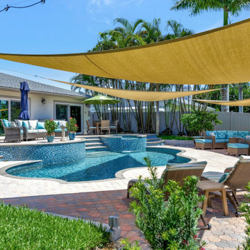 Canal Home