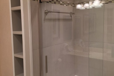 Minimalist bathroom photo in Atlanta