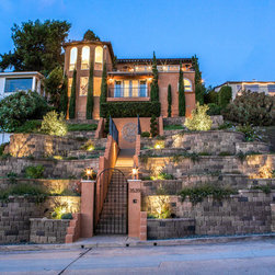 Keystone Country Manor - Landscaping Stones And Pavers