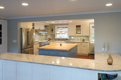 Example of a trendy kitchen design in Boston