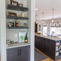 2019 Luxurious Chef's Kitchen - Display And Wall Shelves 
