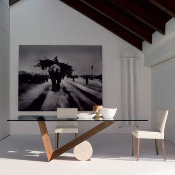 Valentino dining room