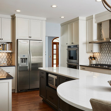 Kitchen & Bath Remodel in Eagan—The Honey Oak Era is Over!