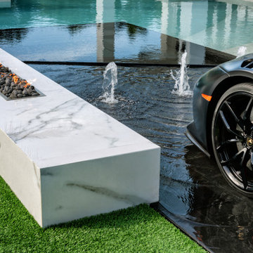 Lamborghini Pool