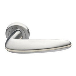 Carmen Handle by Manital - Door Hardware