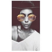 Nicole Camerons foto