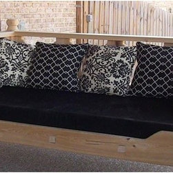 Antebellum Swing Bed - Patio Furniture And Outdoor Furniture