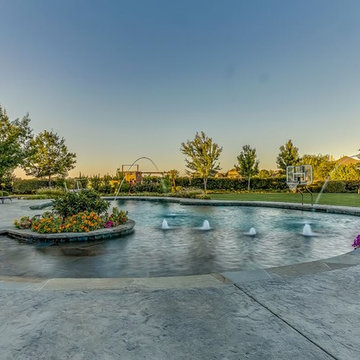 Pool, Spa, Outdoor Living