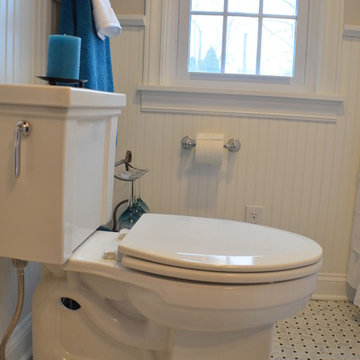 Petite bath