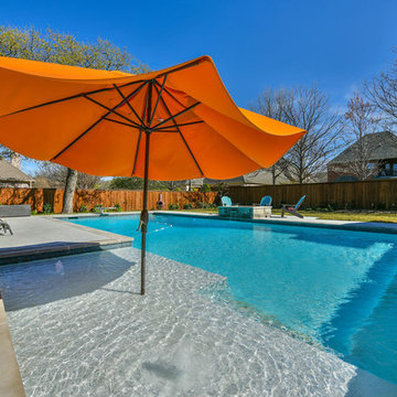 Luxurious outdoor pool